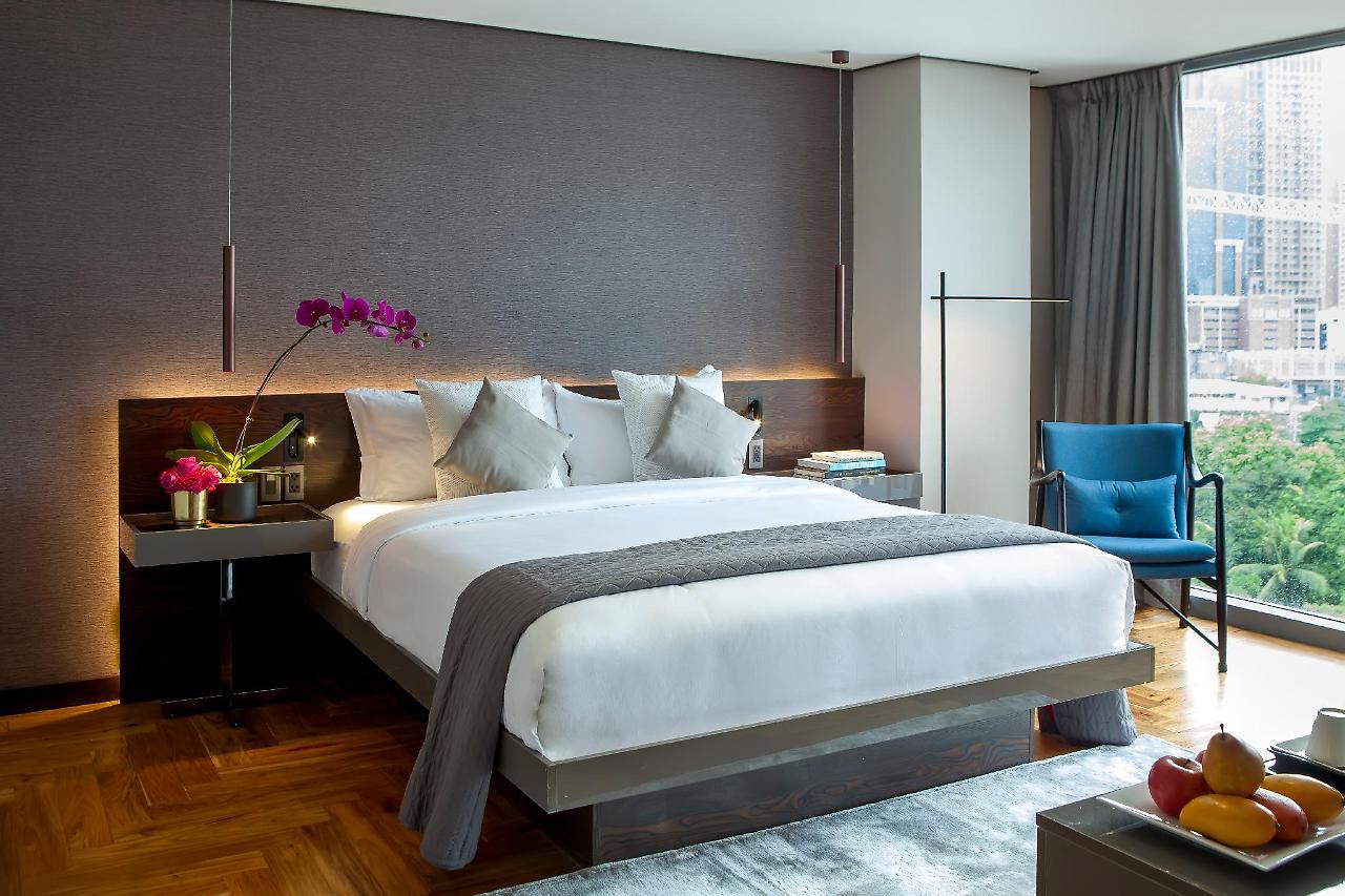 Hotel Ramada Encore By Wyndham Makati