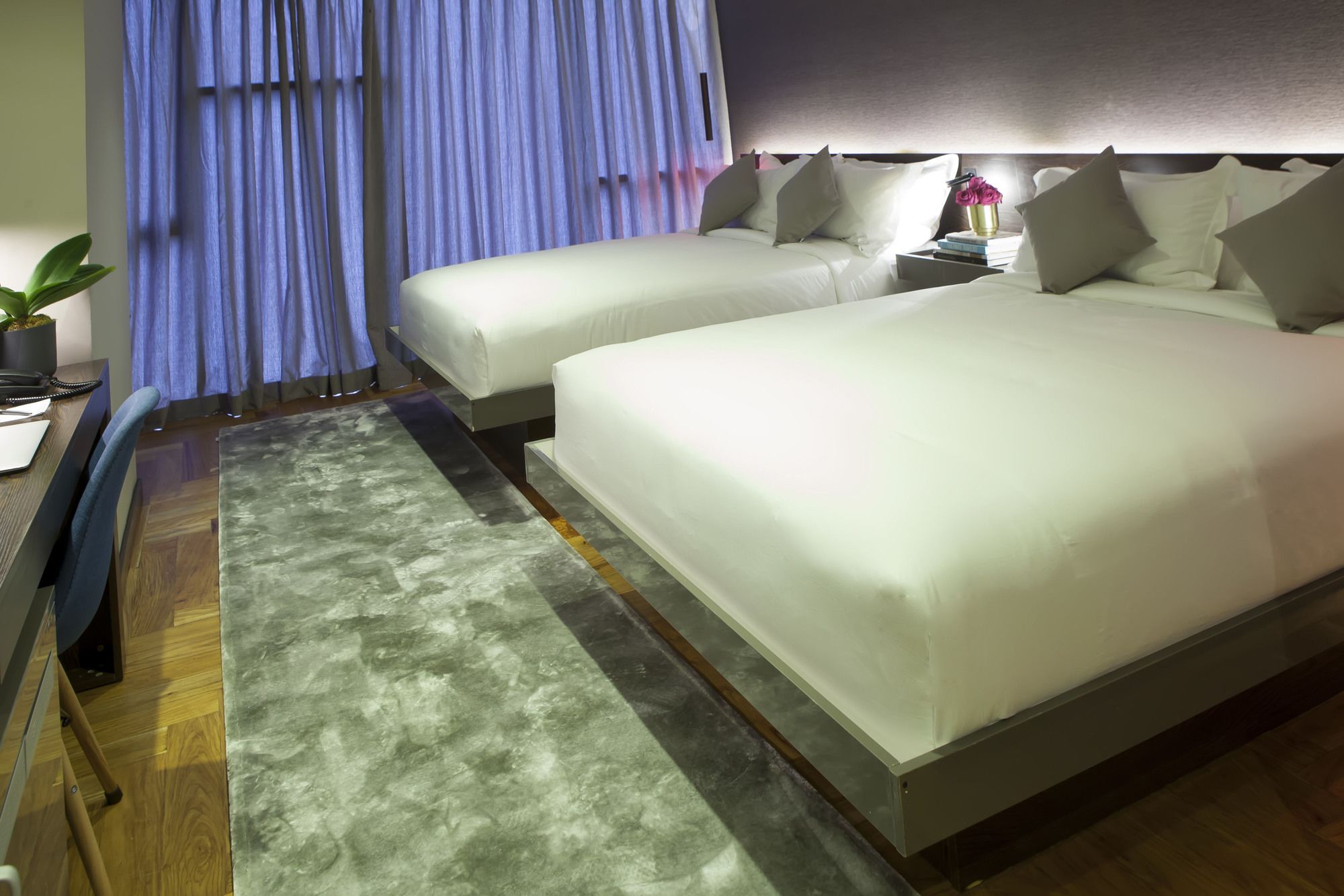 Ramada Encore By Wyndham Makati 4*